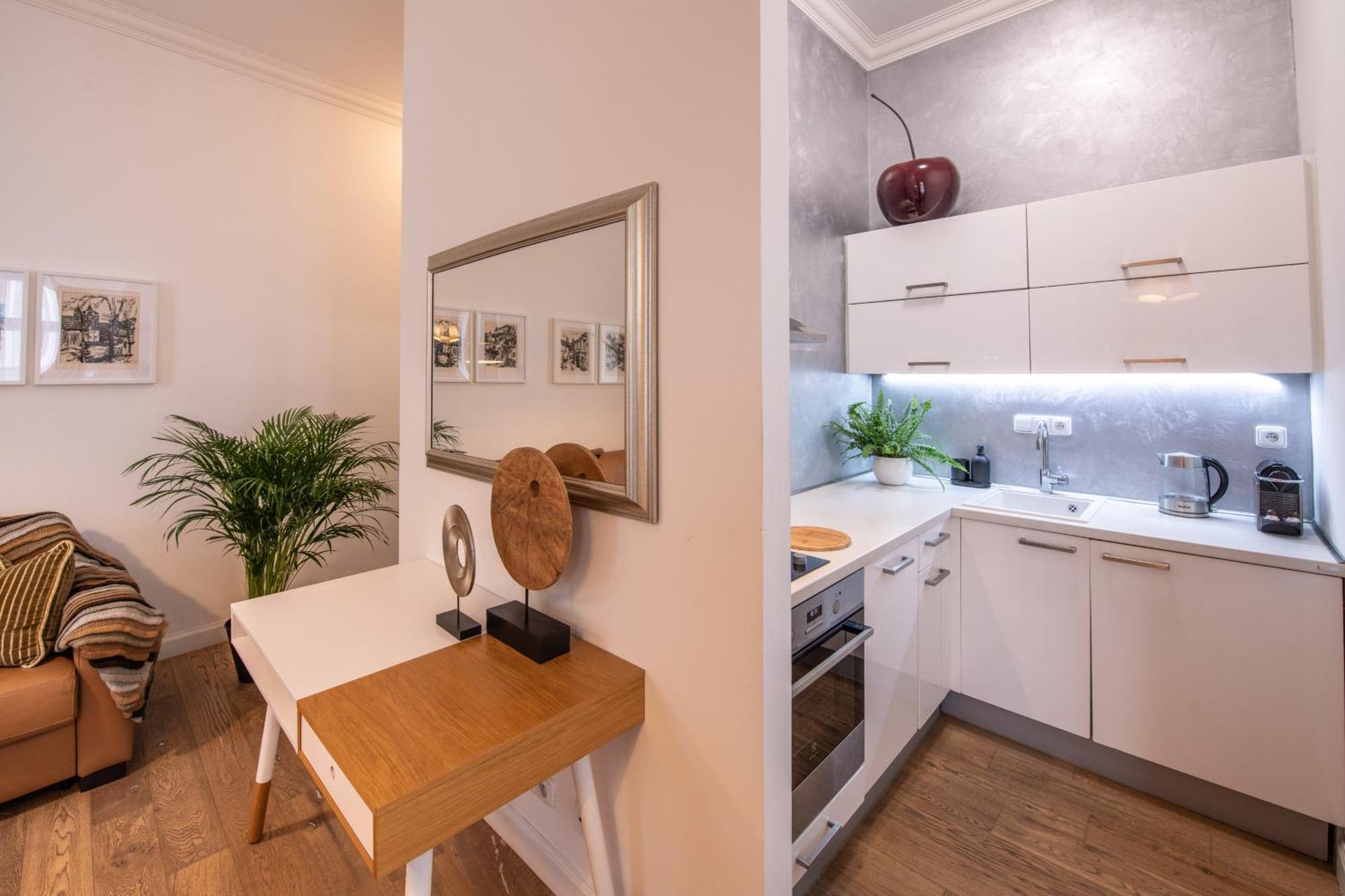 Modern Downtown Apt - Renovated, On Ideal Location Praha Bagian luar foto