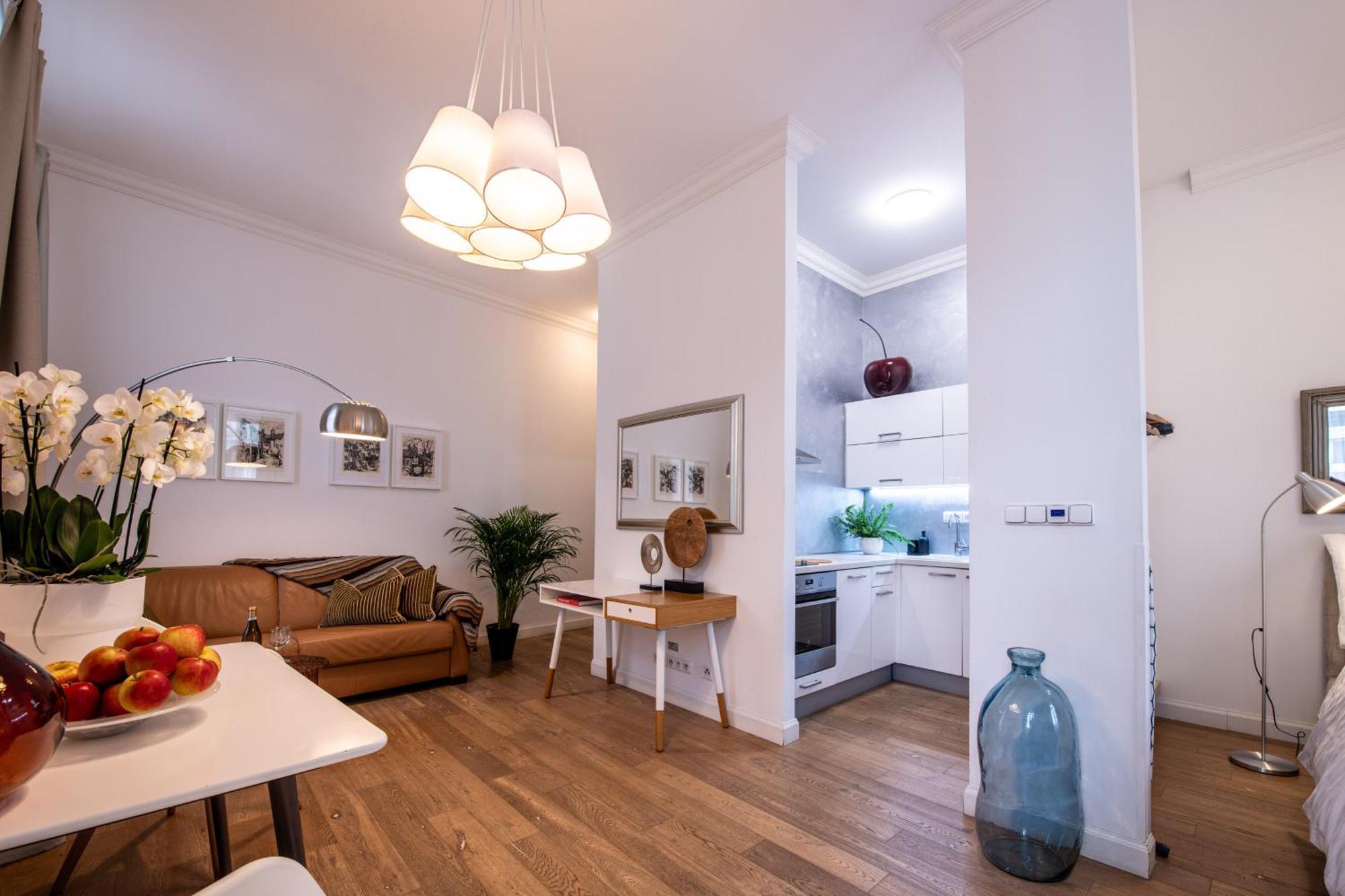 Modern Downtown Apt - Renovated, On Ideal Location Praha Bagian luar foto
